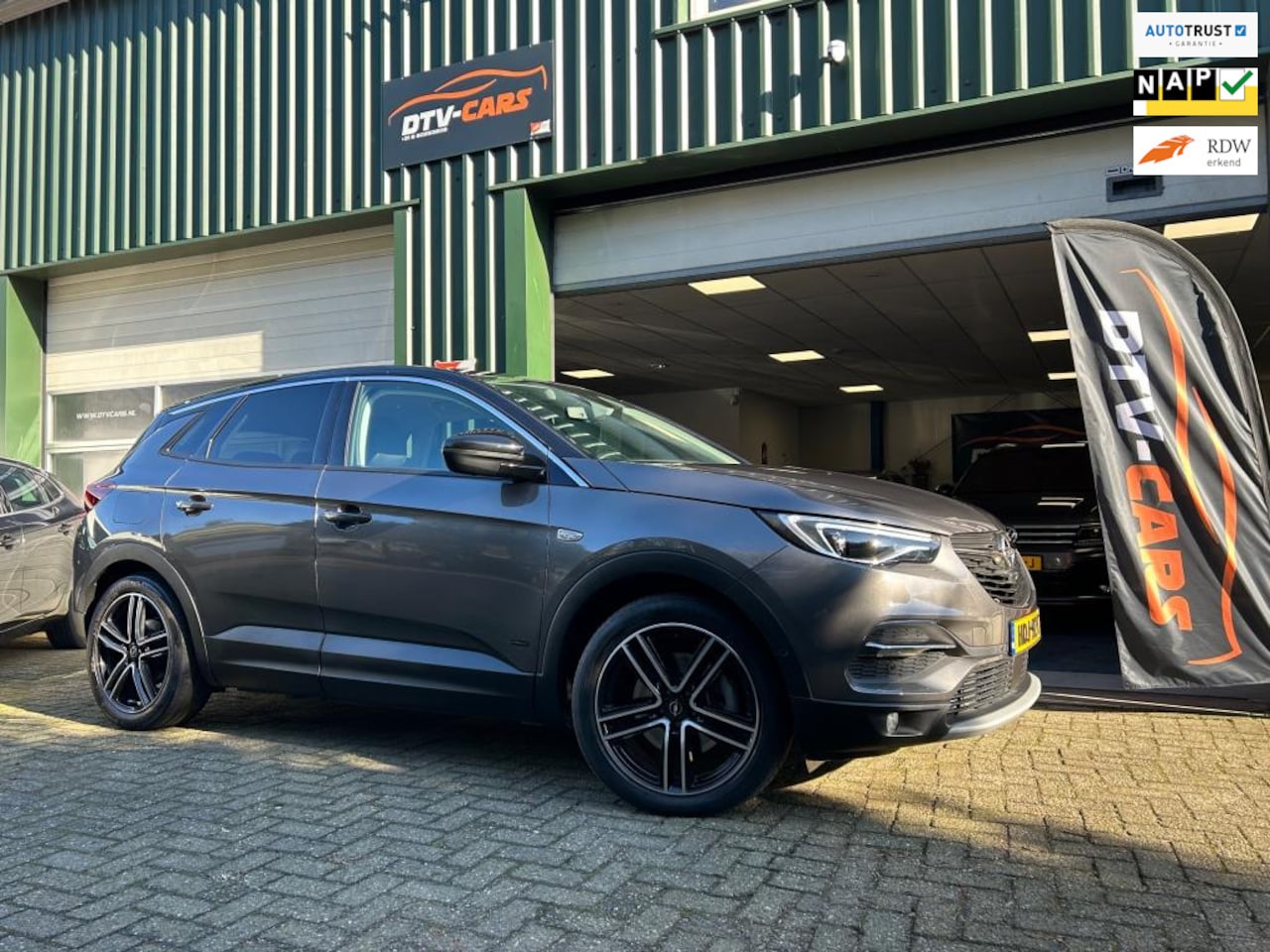 Opel Grandland X - 1.6 Turbo Hybrid4 Ultimate Full opties - AutoWereld.nl