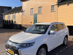 Mitsubishi Outlander - 2.4 PHEV Intense Hybride