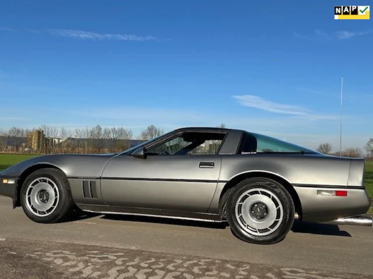 Chevrolet Corvette - USA 5.7 Coupé Inj. uitneembaar dak, belastingvrij - AutoWereld.nl