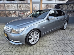 Mercedes-Benz C-klasse - 180 Business Class Avantgarde *NAVI *PDC *TREKHAAK *STOEL VERW *NAP *NWE STAAT *