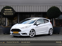 Ford Fiesta - 1.6 ST2|Stage1|205PK|Recaro|Netjes