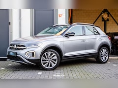 Volkswagen T-Roc - 1.5 TSI PANO | IQ LIGHT | BEATS | KEYLESS | VIRTUAL | BOMVOLL