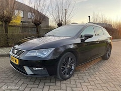 Seat Leon Sportstourer - 2.0 TDI 150pk Business Intense keyles