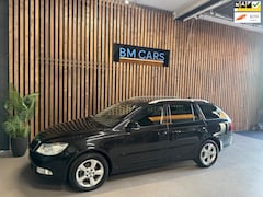 Skoda Octavia Combi - 1.4 TSI Greentech Elegance Business Line Xenon, Navi