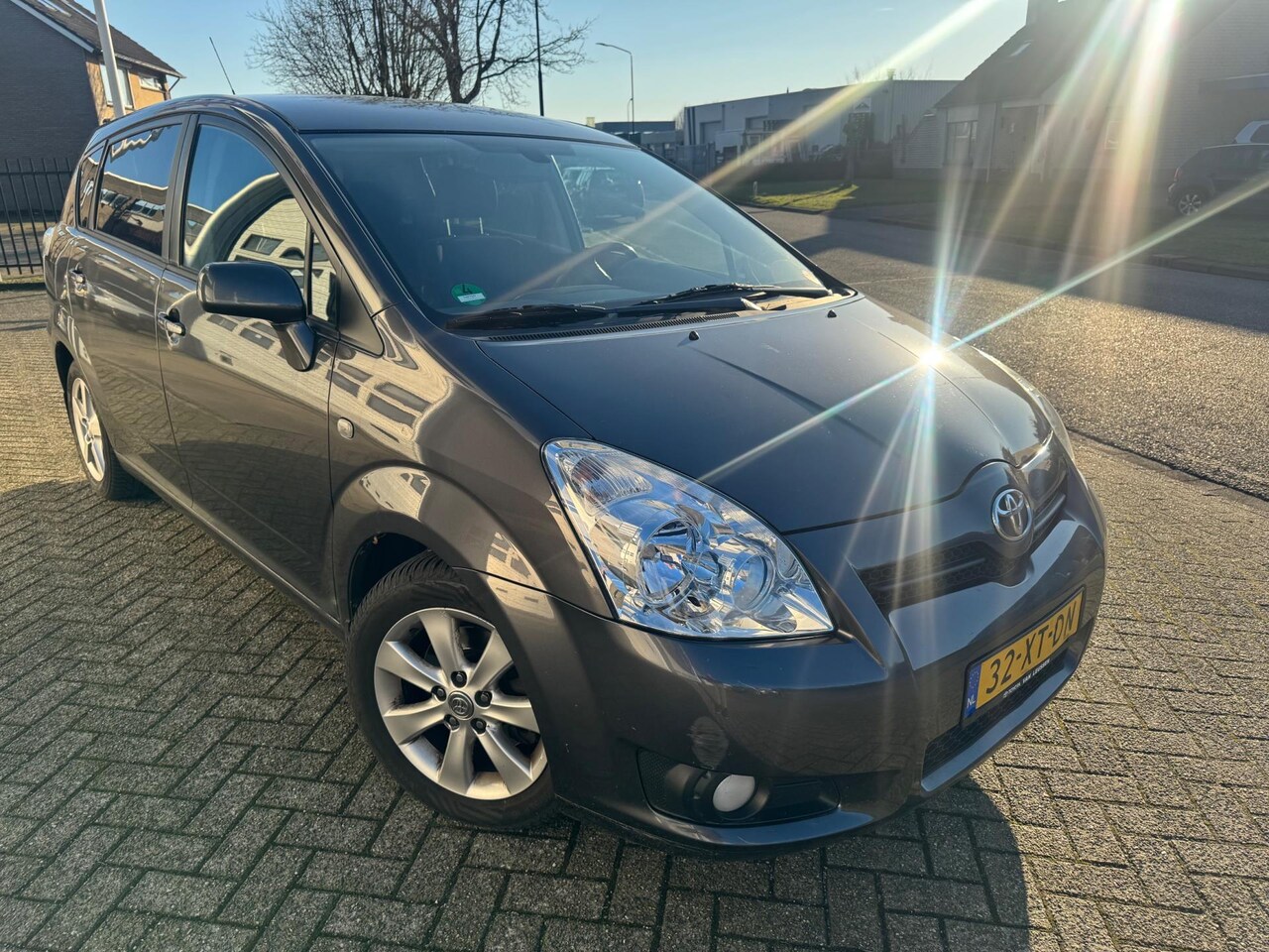 Toyota Verso - 2.2 D-4D Luna Clima,Trekhaak - AutoWereld.nl