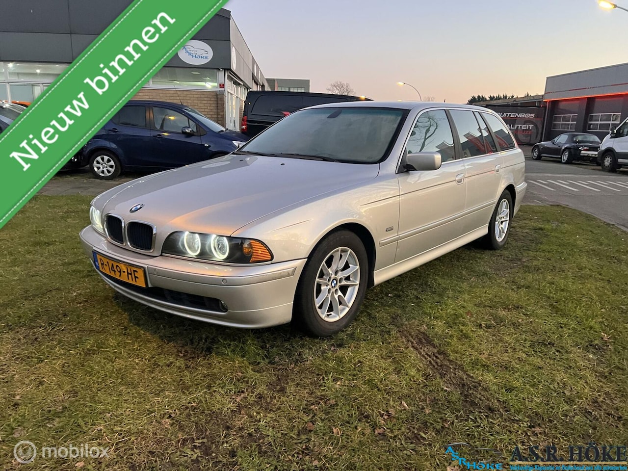 BMW 5-serie Touring - 525i Lifestyle Edition Youngtimer - AutoWereld.nl