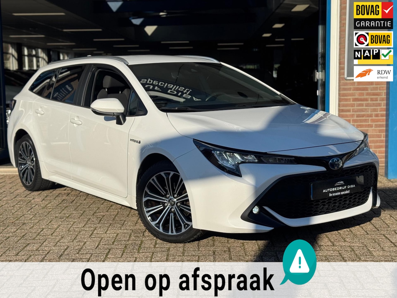 Toyota Corolla Touring Sports - 1.8 Hybrid Business Plus 1.8 Hybrid Business Plus BTW! - AutoWereld.nl