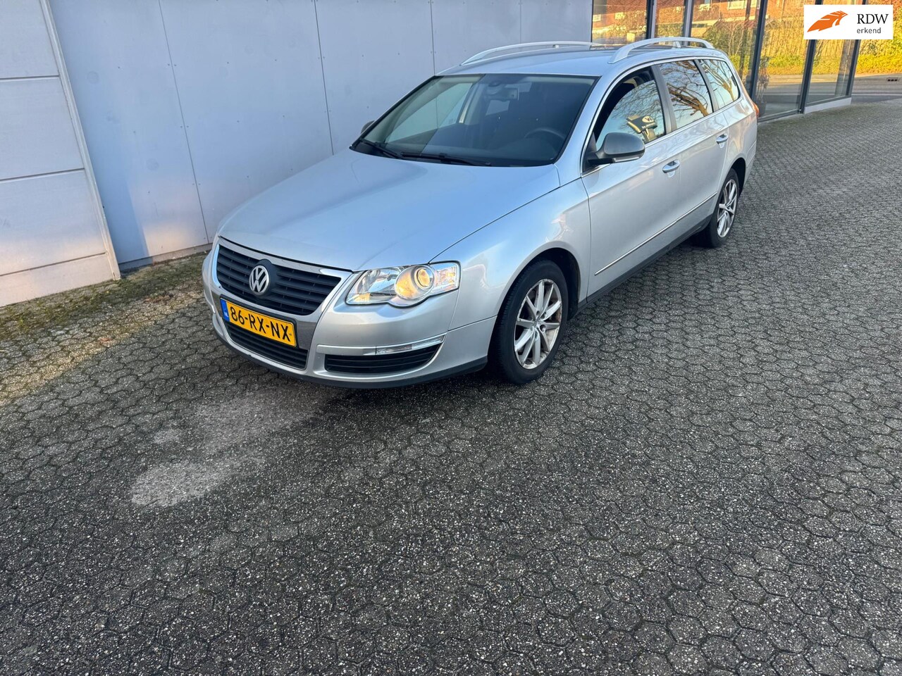 Volkswagen Passat Variant - 2.0 FSI Comfortline 2.0 FSI Comfortline - AutoWereld.nl