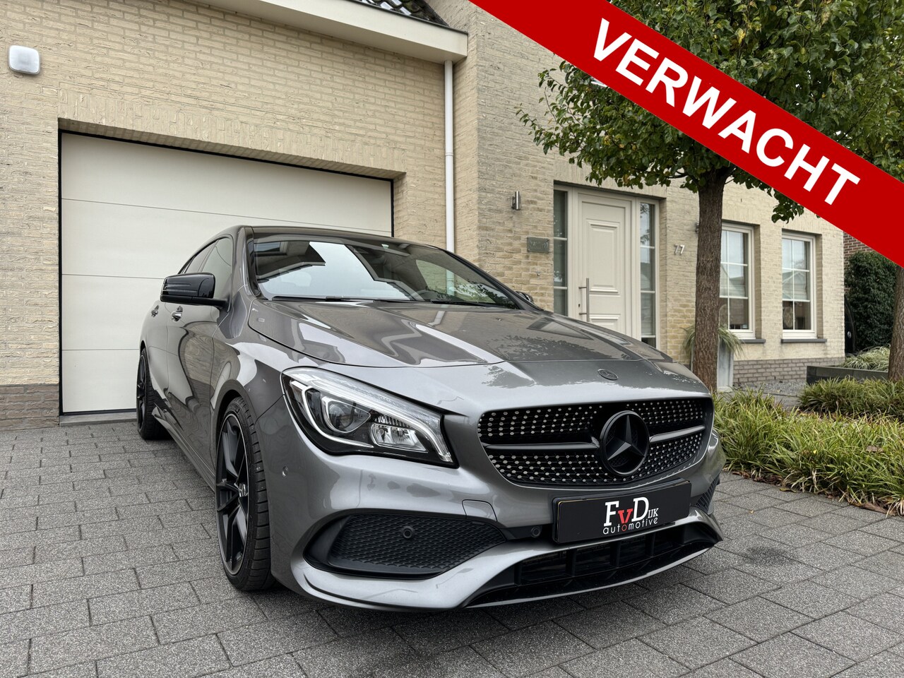 Mercedes-Benz CLA-klasse Shooting Brake - 180 AMG Aut Panoramadak Nightpakket Navi SportLeder Led Camera 18" Pdc - AutoWereld.nl