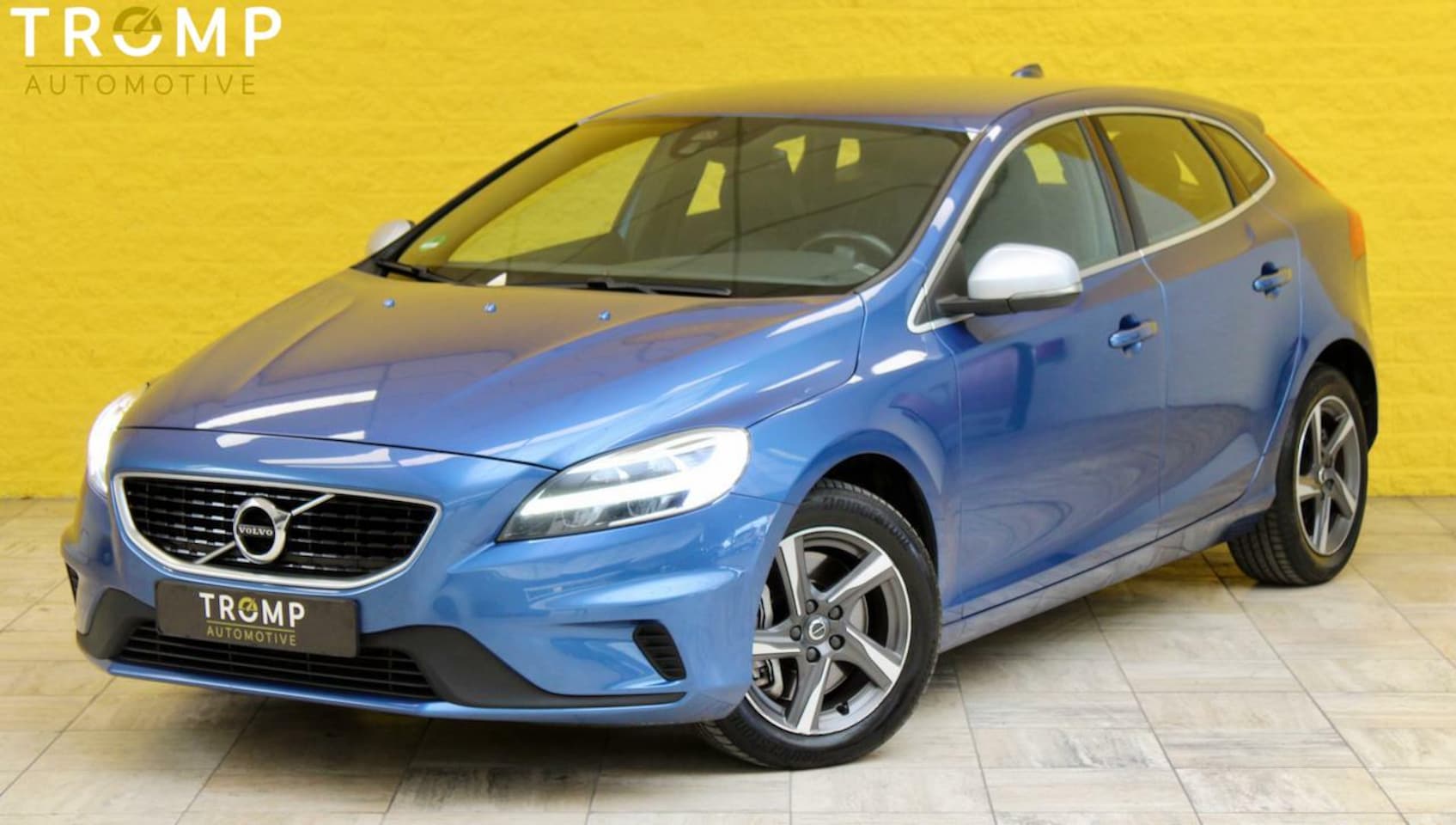 Volvo V40 - 2.0 D3 R-Design | Distri. vervangen | NL | NAP - AutoWereld.nl