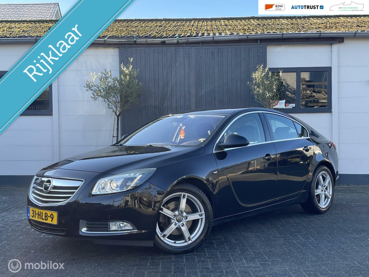 Opel Insignia - 220pk Turbo Cosmo|RIJKLAAR|LEER AGR|YOUNGTIMER - AutoWereld.nl