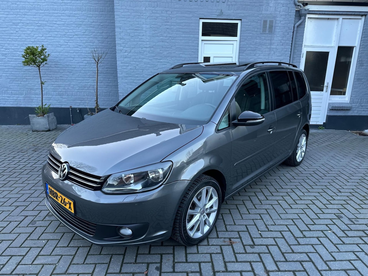 Volkswagen Touran - 1.4 TSI | DSG | 7 PERS. | PANO | NAVI | MF STUUR | - AutoWereld.nl