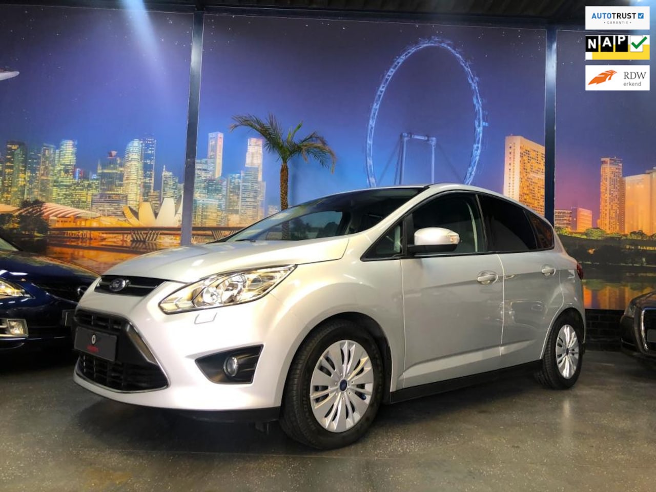 Ford C-Max - 1.0 125pk/CRUISE/NAVI/TREKHAAK//PDC/ USB/APK - AutoWereld.nl