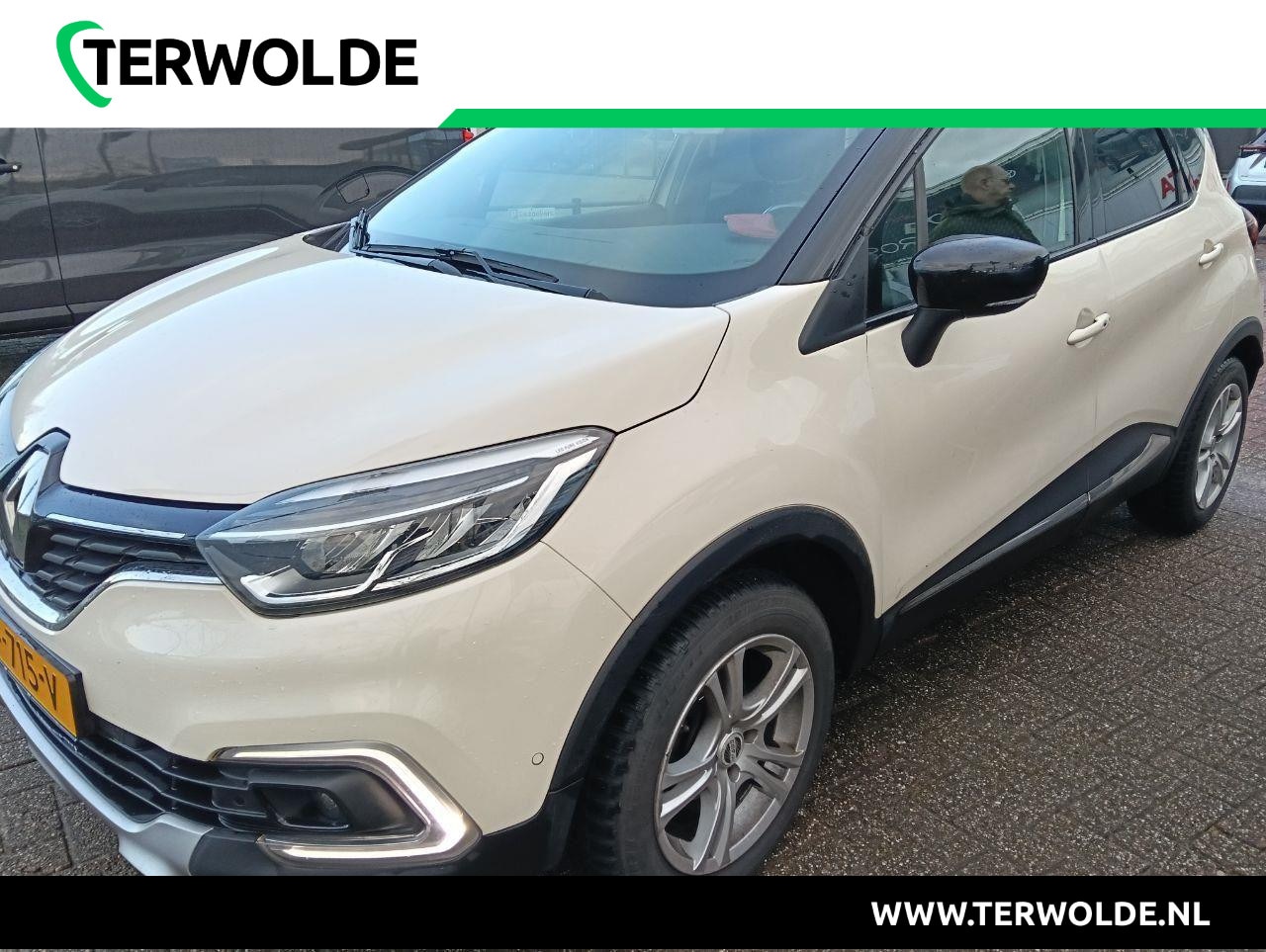 Renault Captur - 90 TCe Intens | Parkeercamera | Trekhaak | Navigatie | Climate Control | Led koplampen | - AutoWereld.nl