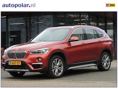 BMW X1 - sDrive20i High Executive Trekhaak/Panodak/Leder etc