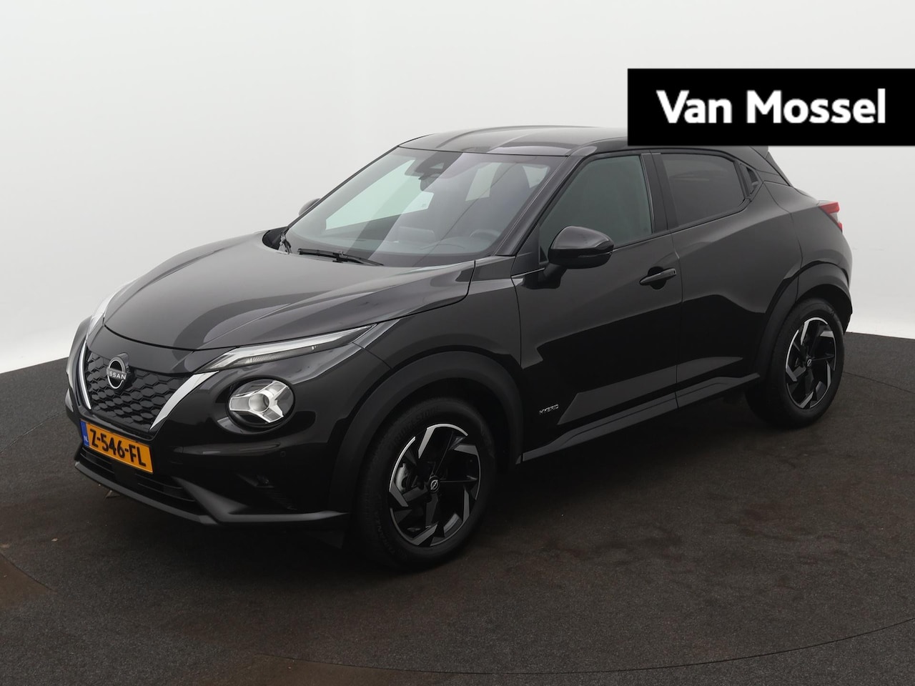 Nissan Juke - 1.6 Hybrid N-Connecta 143pk | Automaat | Navigatie | Achteruitrijcamera | Half-Leder | Par - AutoWereld.nl