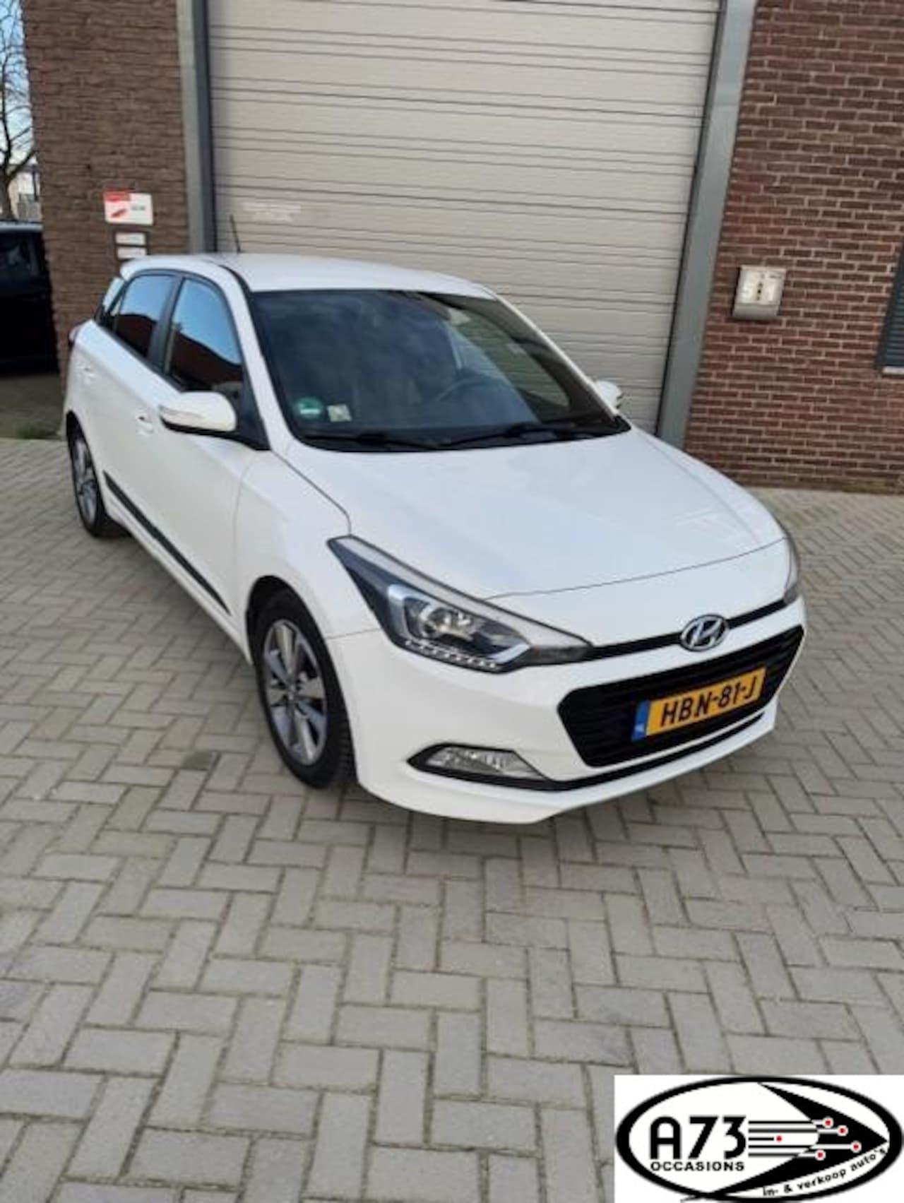 Hyundai i20 - 1.0 T-GDI Comfort Stuurverwarming/Stoelverwarming/Camera - AutoWereld.nl