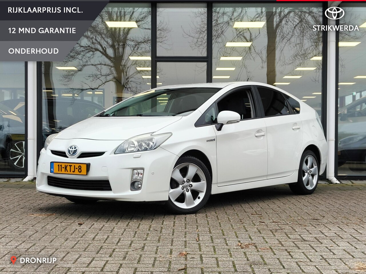 Toyota Prius - 1.8 Dynamic | Clima | Cruise | Navi | Camera - AutoWereld.nl