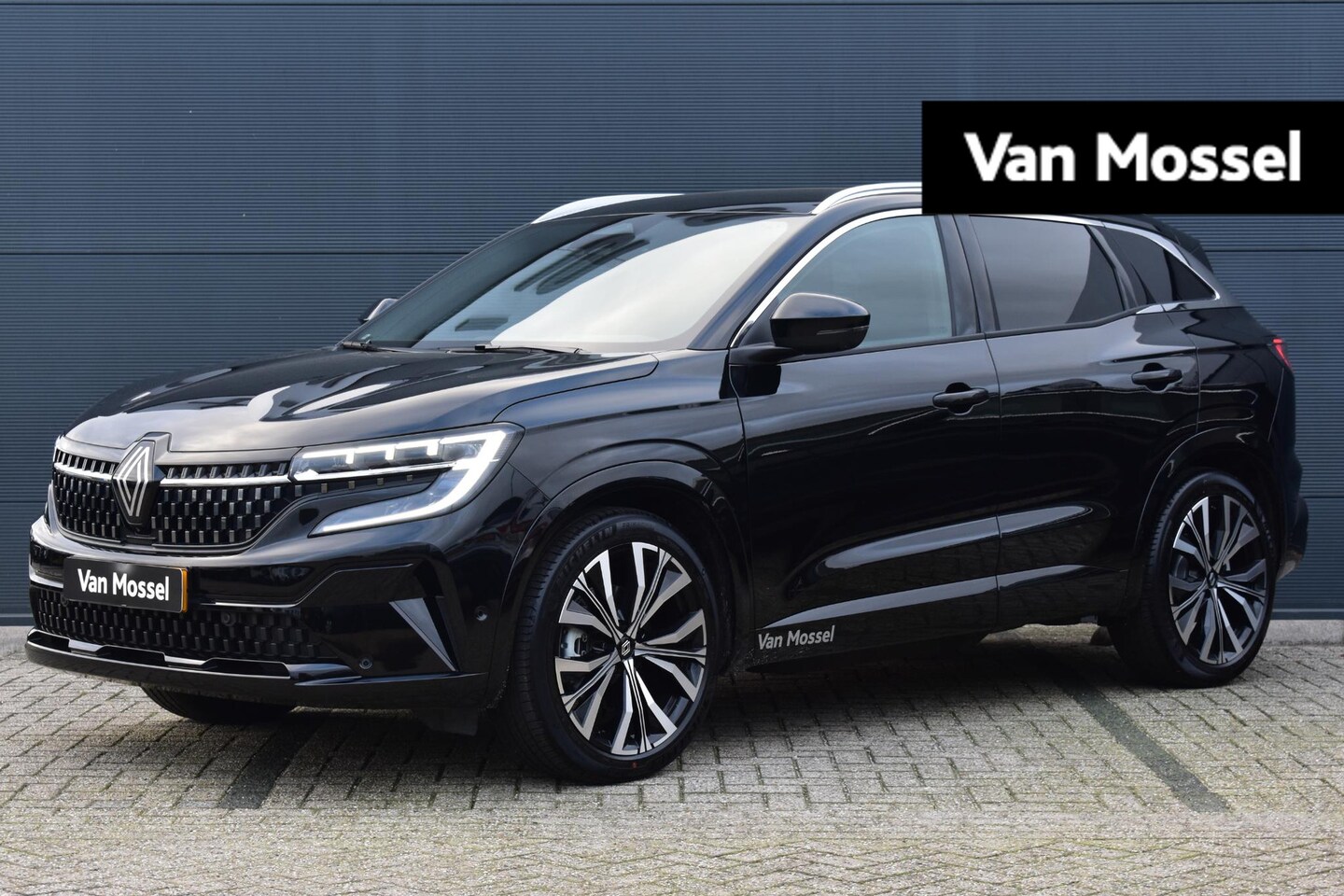 Renault Austral - 1.2 E-Tech Hybrid Iconic 200PK | Head-Up Display | Harman Kardon Audio | Adaptieve Cruise - AutoWereld.nl