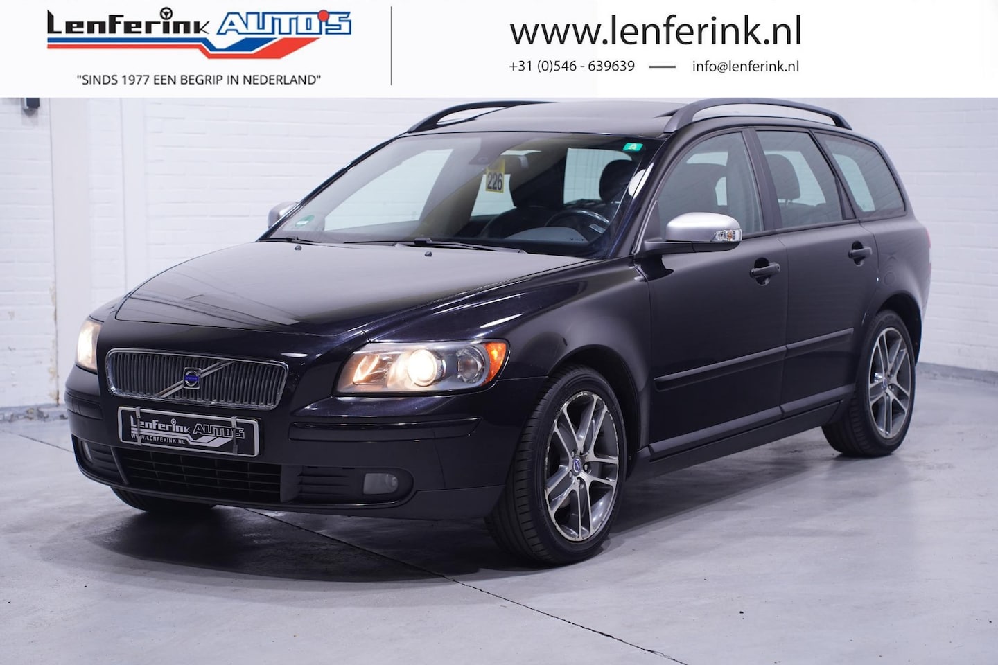 Volvo V50 - 1.8 Edition II Sport Leder Cruise Trekhaak schuifdak - AutoWereld.nl