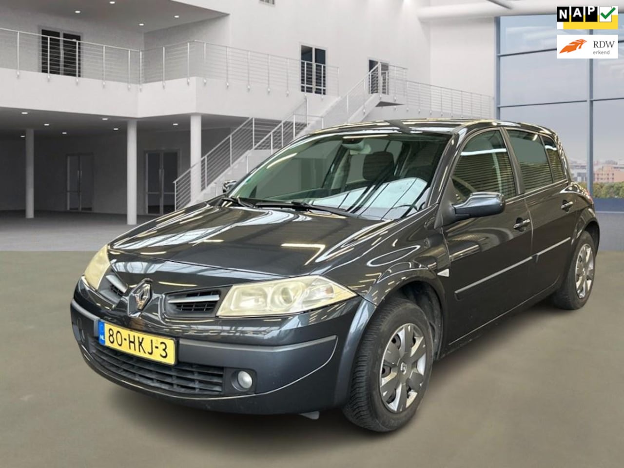 Renault Mégane - 1.6-16V Business Line 1.6-16V Business Line - AutoWereld.nl