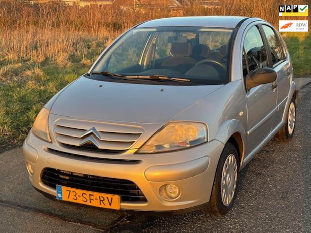 Citroën C3 - 1.1i Ligne Prestige 5-Drs Airco Electric pakket Audio/CD Cruisecontrol ABS EBD Colorpakket - AutoWereld.nl