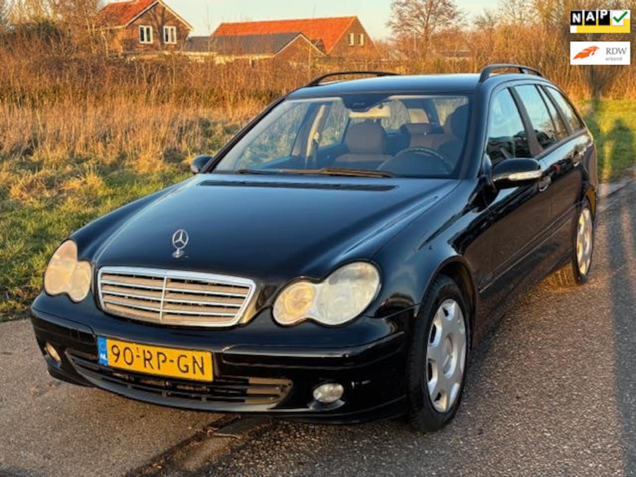 Mercedes-Benz C-klasse Combi - 200 K. Classic ECC Audio/Navigatie Electric pakket Cruisecontrol ABS ESP Dealeronderhoud N - AutoWereld.nl