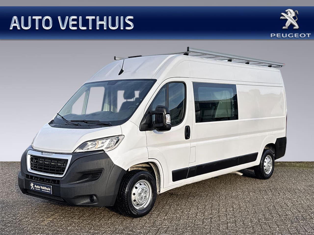 Peugeot Boxer - GB DC 335 L3H2 BlueHDi 140PK Premium *7-persoons, dubbele cabine* - AutoWereld.nl