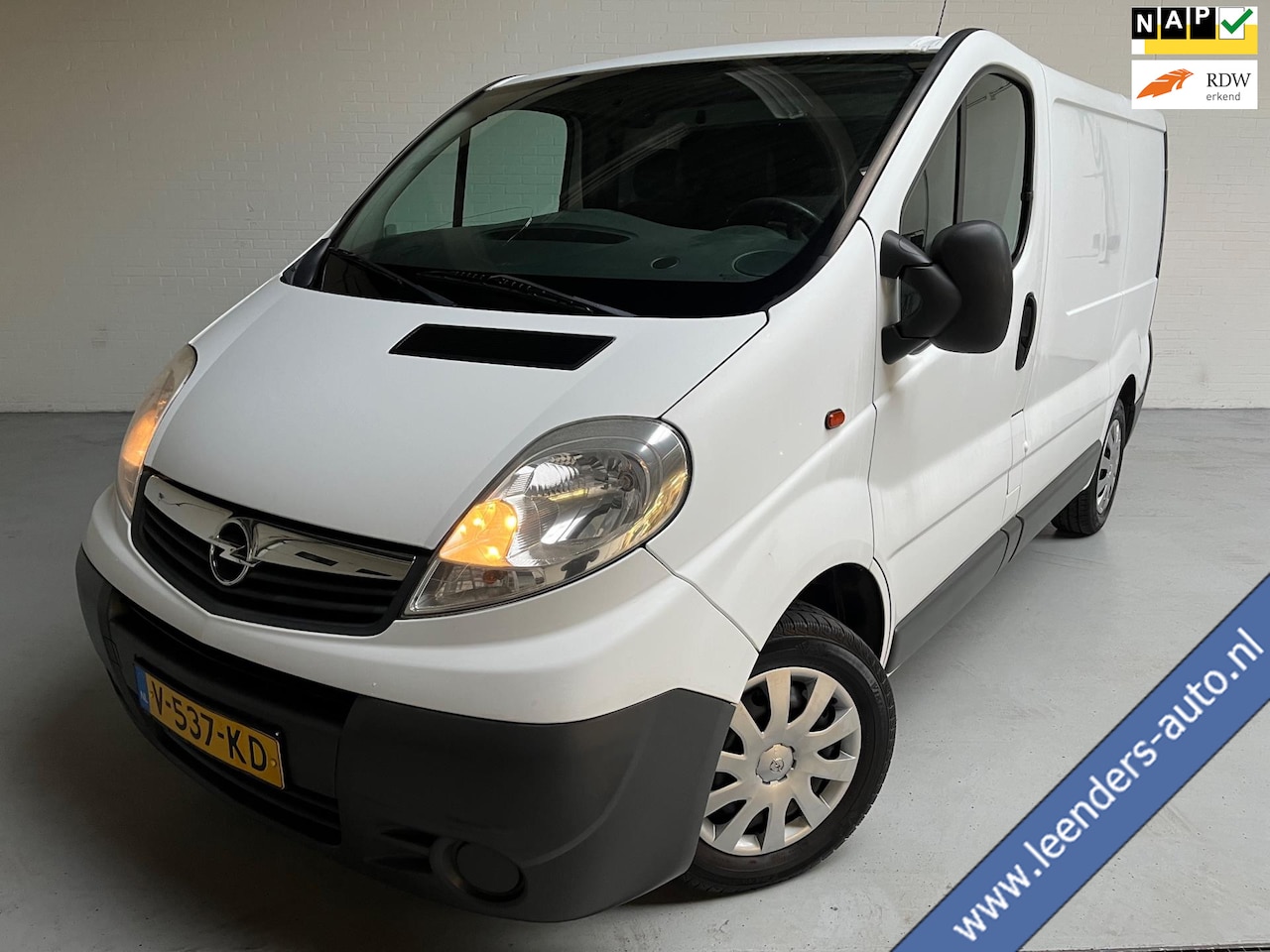 Opel Vivaro - 2.0 CDTI L1H1 3Persoons, Airco, Trekhaak, NIEUWE APK 03-2026! ZEER NETTE GOED ONDERHOUDEN - AutoWereld.nl