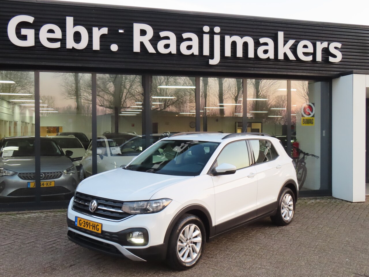 Volkswagen T-Cross - 1.0 TSI Life*Navi*Camera*Trekhaak*ACC* - AutoWereld.nl