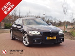 BMW 5-serie - 520i Executive | M-pakket | Cruise Control | Parkeersensoren | Leer |