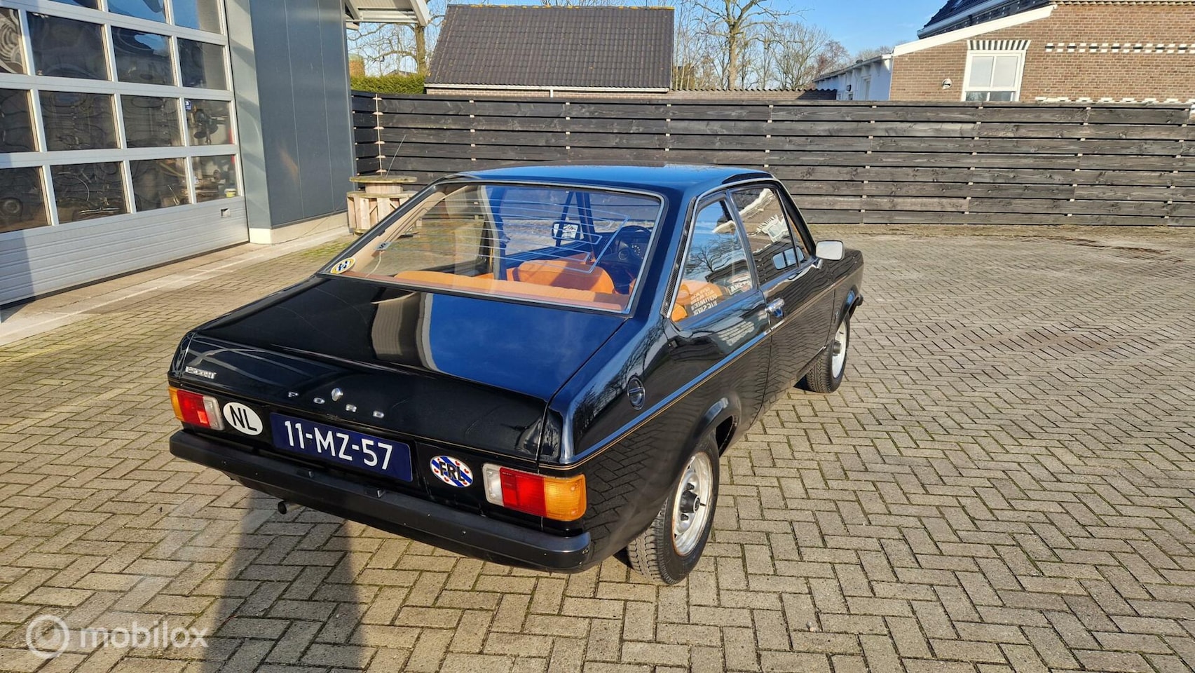 ford-escort-1-1-1976-originele-staat-33000km.jpg