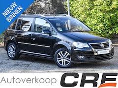 Volkswagen Touran - 1.4 TSI Highline automaat / zwart leer / stoelverwarming / schuifdak / cruise control / pr