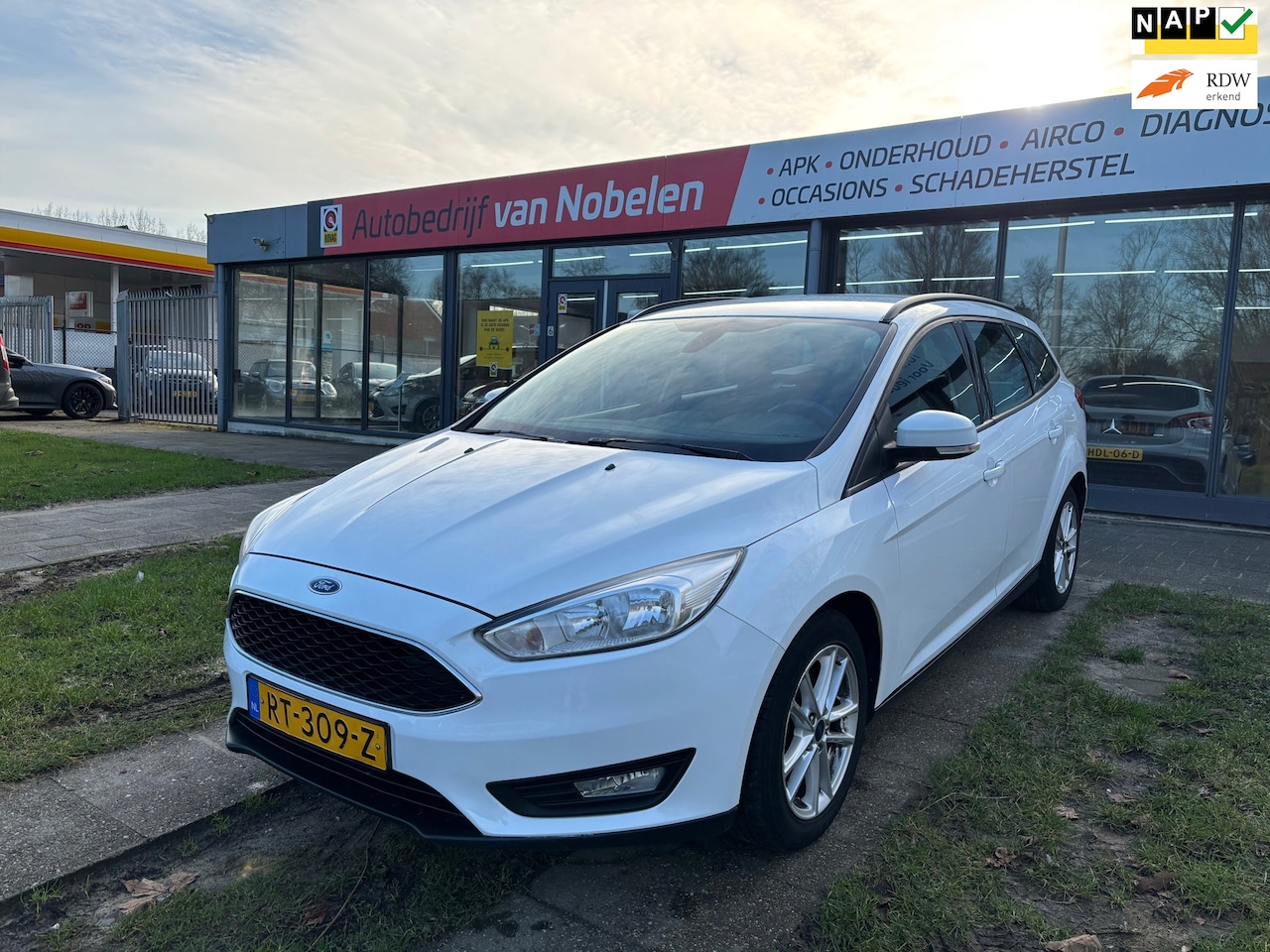 Ford Focus Wagon - 1.0 Lease Edition|NAVI|CRUISE CONTROL|AIRCO|ISOFIX - AutoWereld.nl