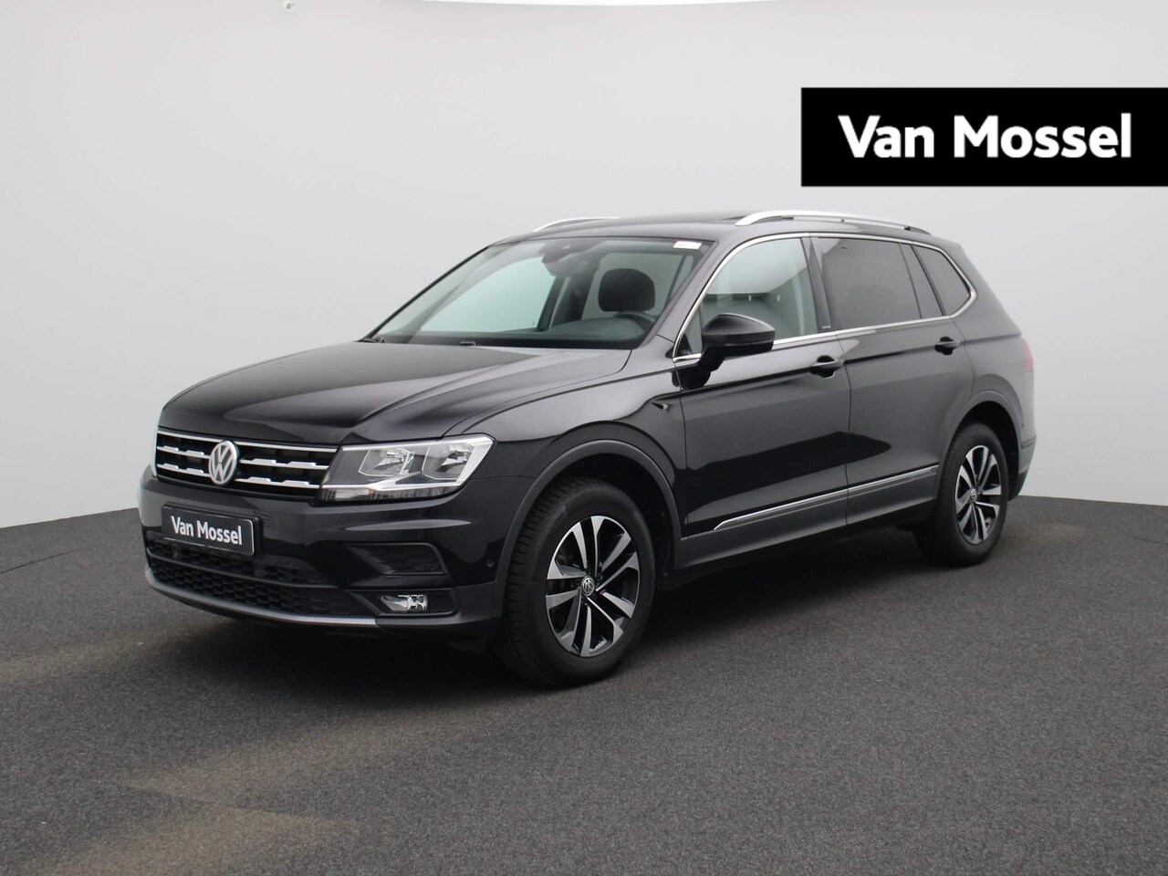 Volkswagen Tiguan Allspace - 1.5 TSI ACT DSG7 IQ.Drive | PANORAMADAK | ACHTERUITRIJCAMERA | ELEKTRISCH BEDIENBARE ACHTE - AutoWereld.nl