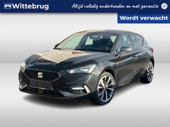 Seat Leon - 1.4 TSI eHybrid 204pk DSG PHEV FR / Full LED / 18" LMV / Camera / Stuur en Stoelverwarming