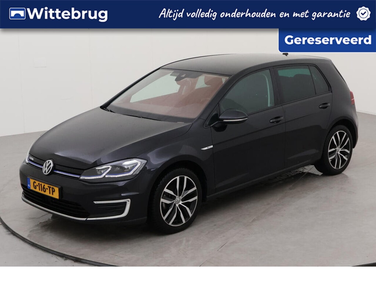 Volkswagen e-Golf - e-Golf Metallic/ Digitale Cockpit/ Leer Int./ Led/ Camera/ Parkeersensoren/ 17 lmv - AutoWereld.nl