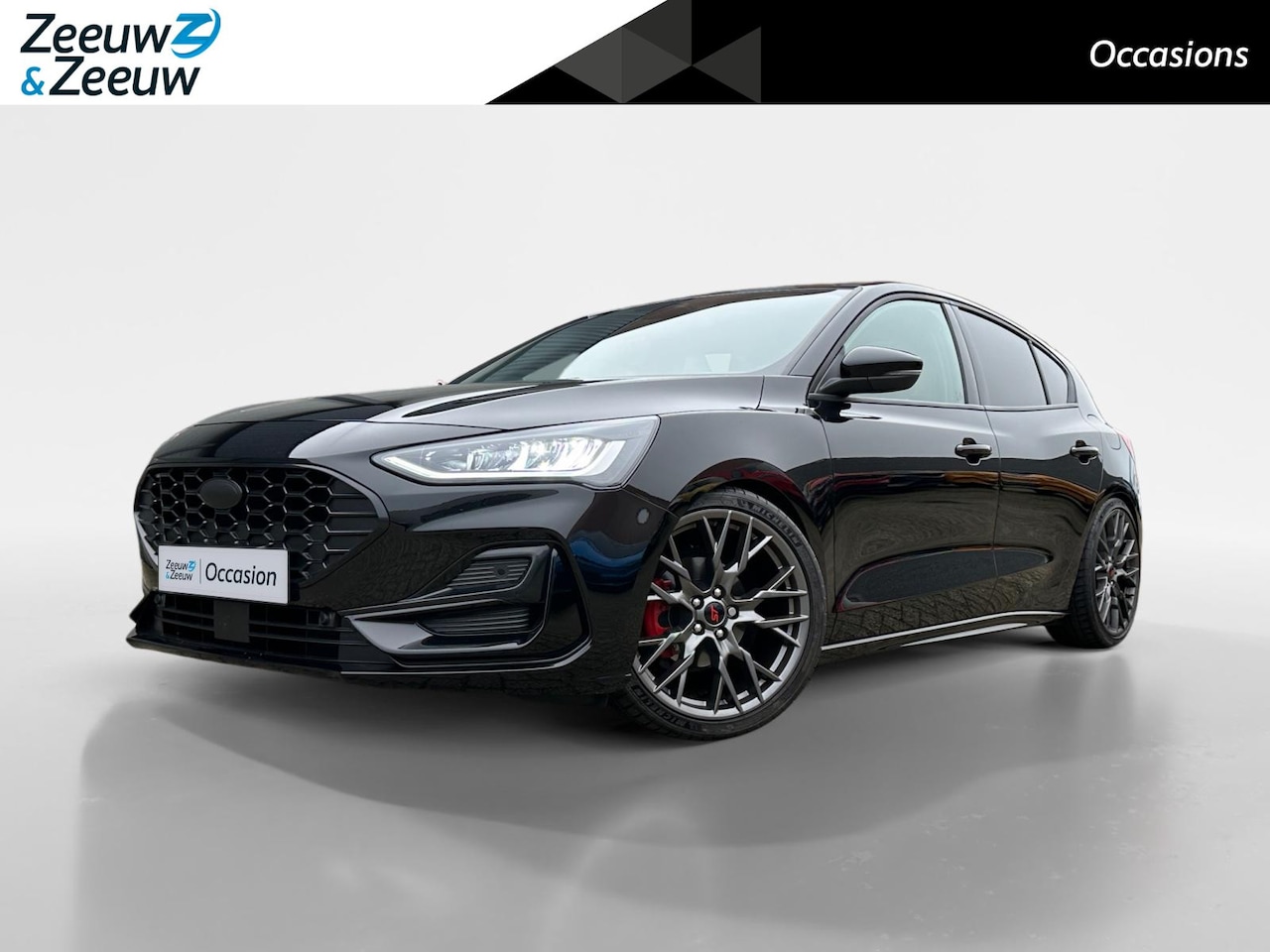 Ford Focus - 1.0 EcoBoost Hybrid ST Line X |Uniek| Full Options| Eibach verlaagd|Custom lederen bekledi - AutoWereld.nl