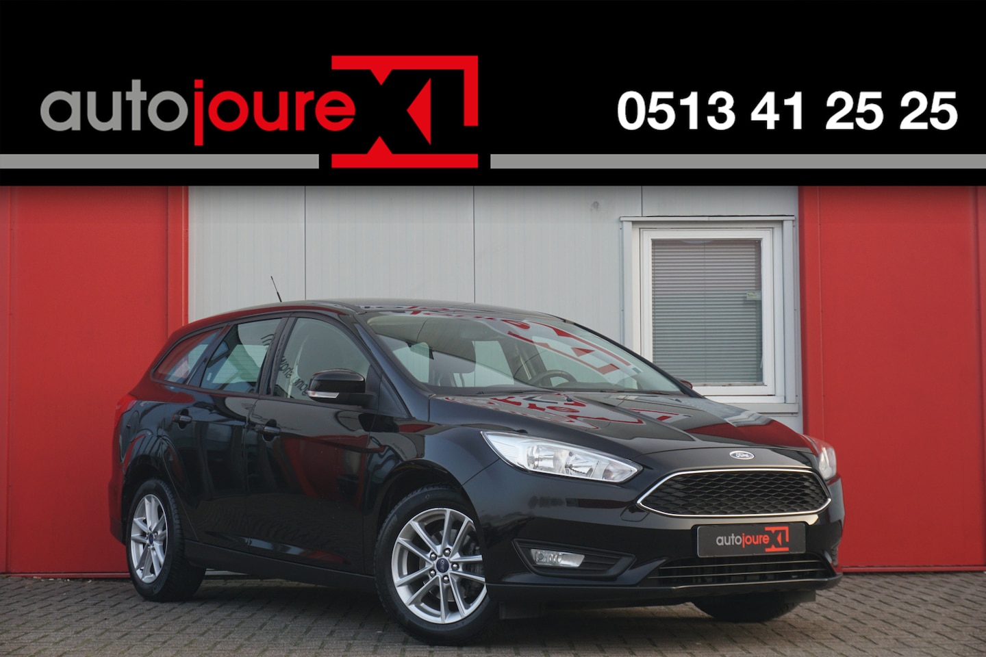 Ford Focus Wagon - 1.0 Titanium | Climate Control | Cruise Control | Trekhaak | - AutoWereld.nl