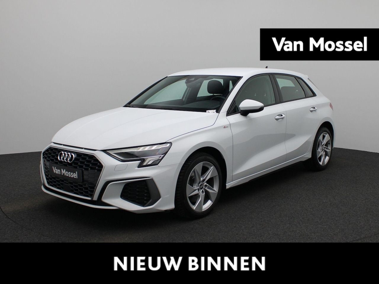 Audi A3 Sportback - 30 TFSI Business edition | Navigatie | LED Verlichting | Climate Control | - AutoWereld.nl