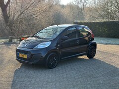 Peugeot 107 - 1.0 Access Accent AIRCO I 5 DRS I NL-AUTO I NWE APK BIJ AFLEVERING