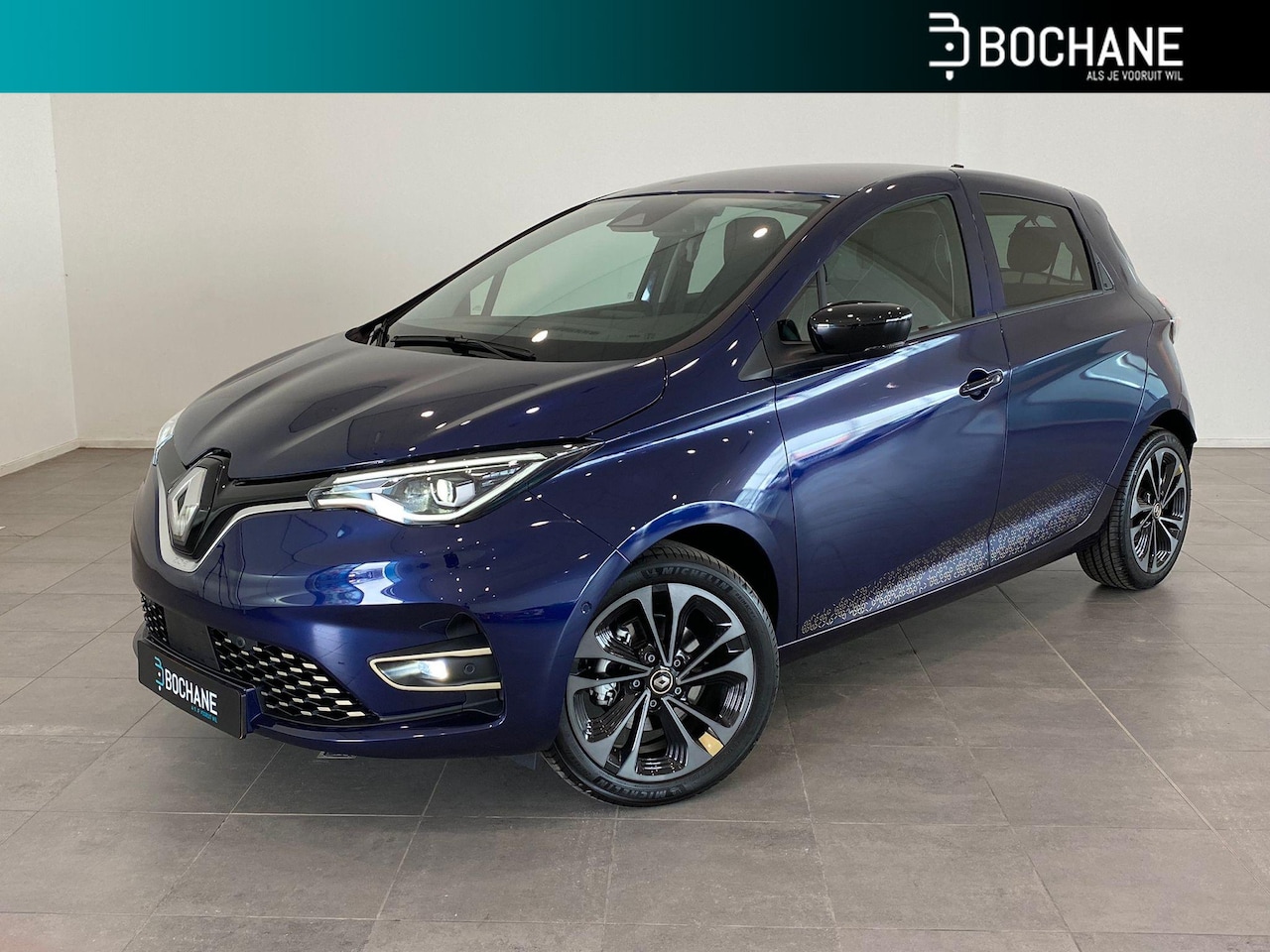 Renault Zoe - R135 Iconic 52 kWh (Koopaccu) | Stoel- en stuurverwarming | Apple Carplay/Android Auto - AutoWereld.nl