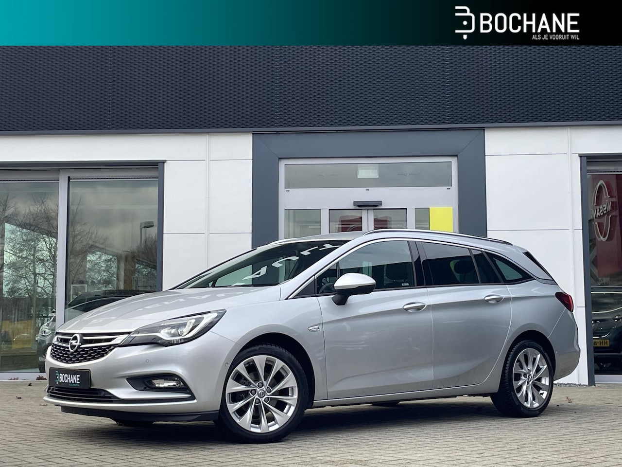 Opel Astra Sports Tourer - 1.4 Innovation 150 pk | Trekhaak | Navigatie | Camera achter - AutoWereld.nl