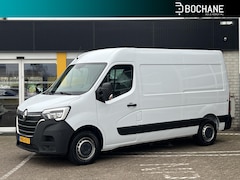 Renault Master - 2.3 dCi 135 T33 L2H2 Comfort | Trekhaak | Navigatie | Betimmering