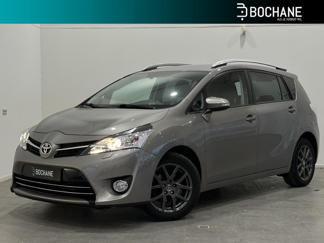 Toyota Verso - 1.8 VVT-i Aspiration 7p. | Navigatie | Stoelverwarming - AutoWereld.nl