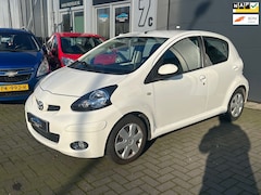 Toyota Aygo - 1.0 1e EIG | AIRCO | ELEKTR PAKKET | APK 10-25 | NAP |