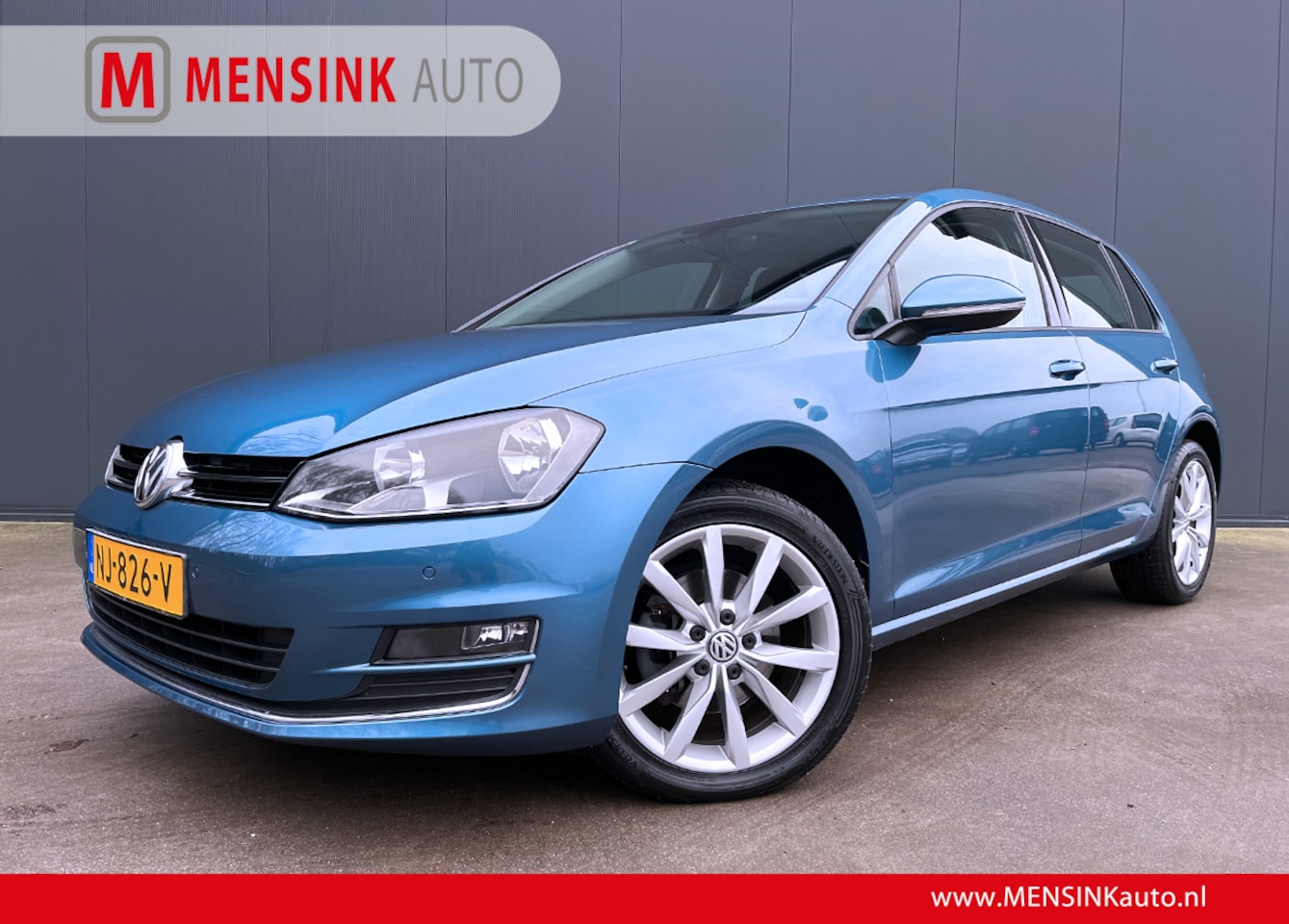 Volkswagen Golf - 1.6 TDI Connected Series AUTOMAAT APPLE CARPLAY CAMERA HALF LEER LED NAVI CRUISE ECC - AutoWereld.nl