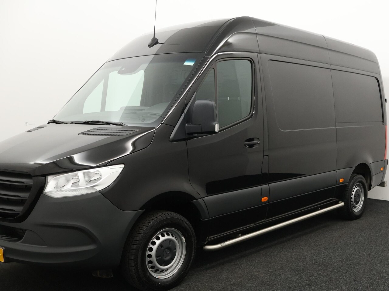 Mercedes-Benz Sprinter - 315 1.9 CDI L2/H2 RWD Mercedes-Benz Sprinter 315 1.9 CDI L2H2 RWD - AutoWereld.nl