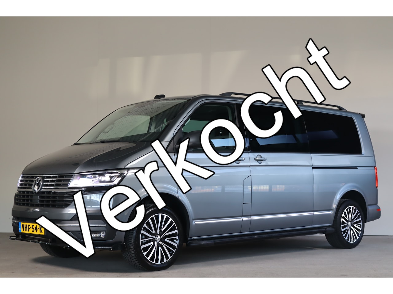 Volkswagen Transporter Caravelle - 2.0 TDI BPM VRIJ!! L2H1 30 DC Caravelle SUPER COMPLEET!!!! - AutoWereld.nl