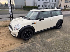 MINI Clubman - 1.4 One Mooie auto met panorama dak en boekjes